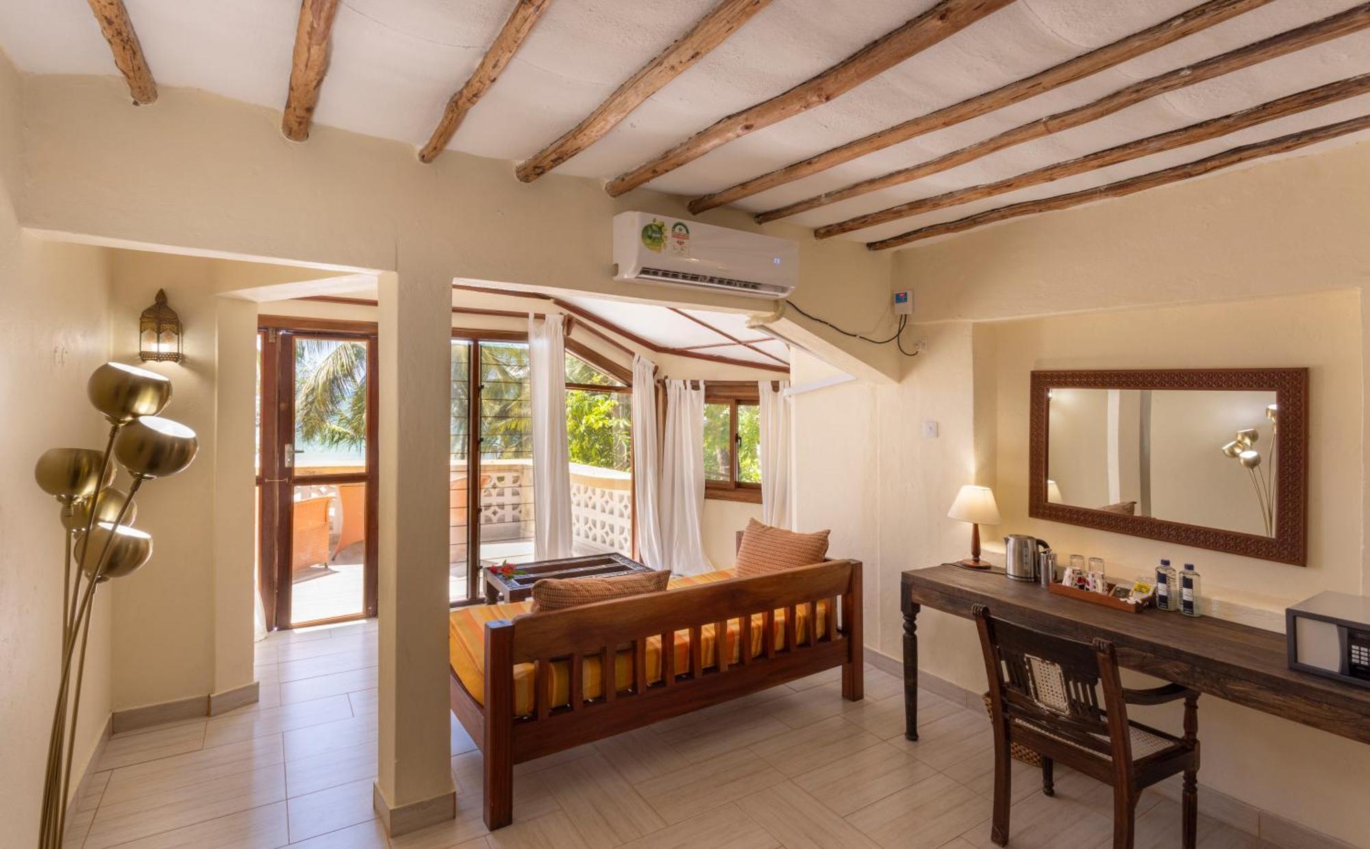 Blue Marlin Beach Hotel Diani Beach Room photo