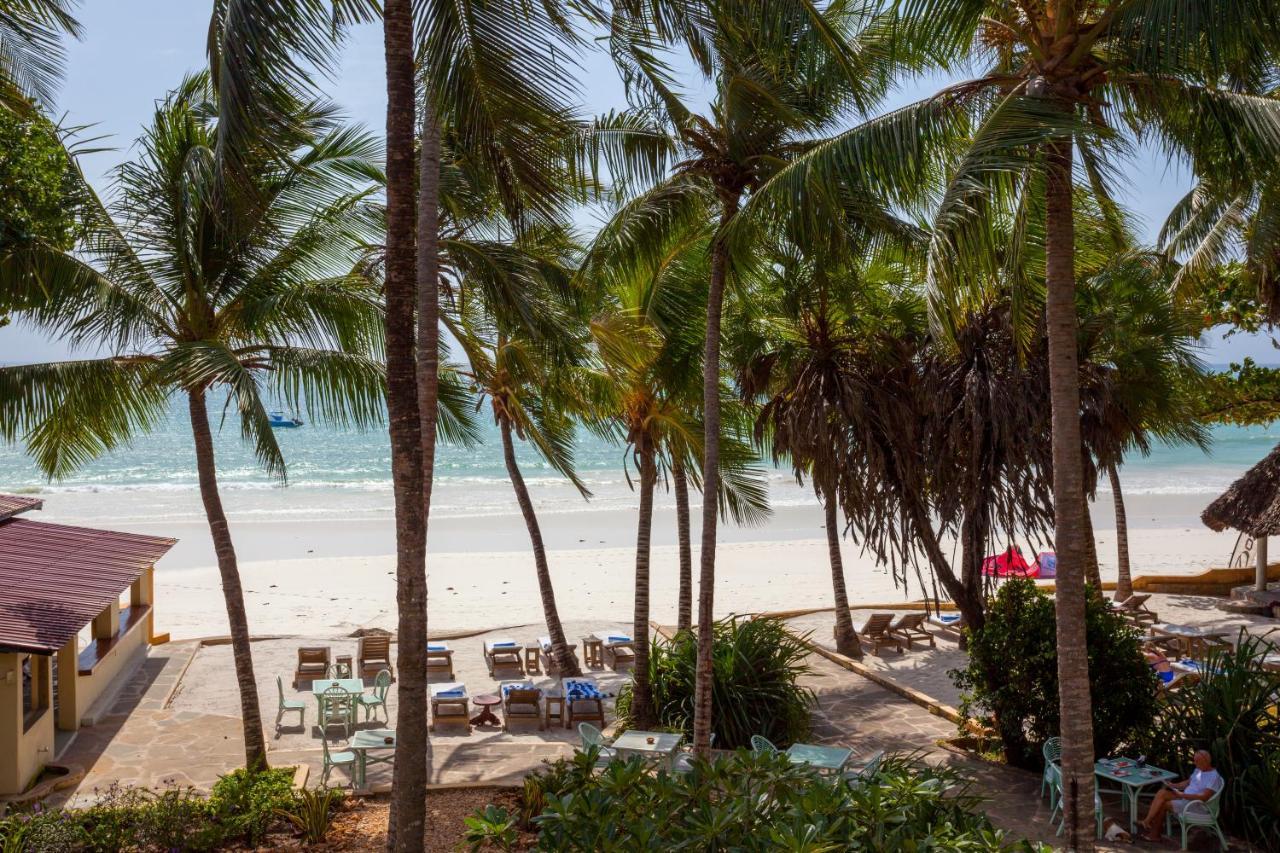 Blue Marlin Beach Hotel Diani Beach Exterior photo